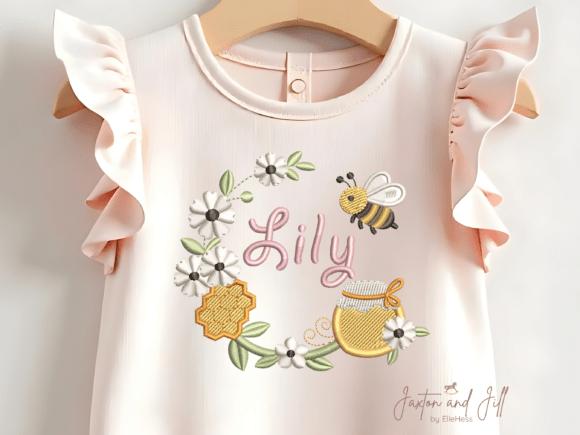 Bee Wreath Embroidery Design Review